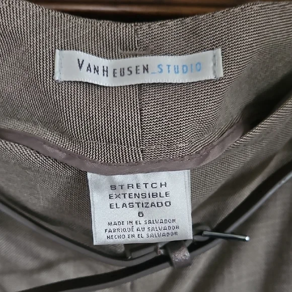 Tan Blazer and Pants Suit Set - Picture 3 of 5